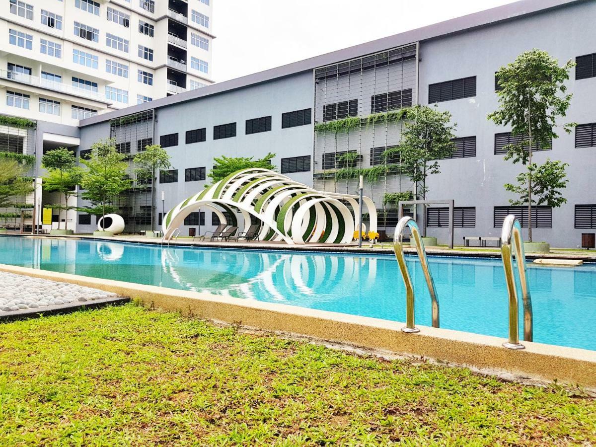 No.2 The Loft @Puchong Skypod Residence Buitenkant foto